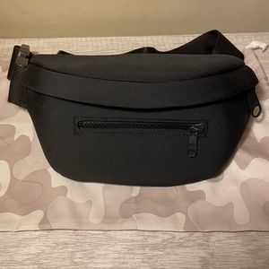 Dagne Dover ace in onyx